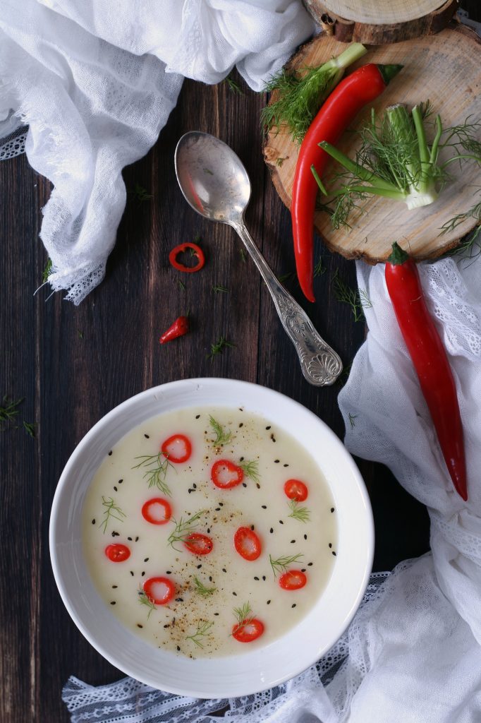 Vellutata bianca di finocchi con mela e sedano ricetta light