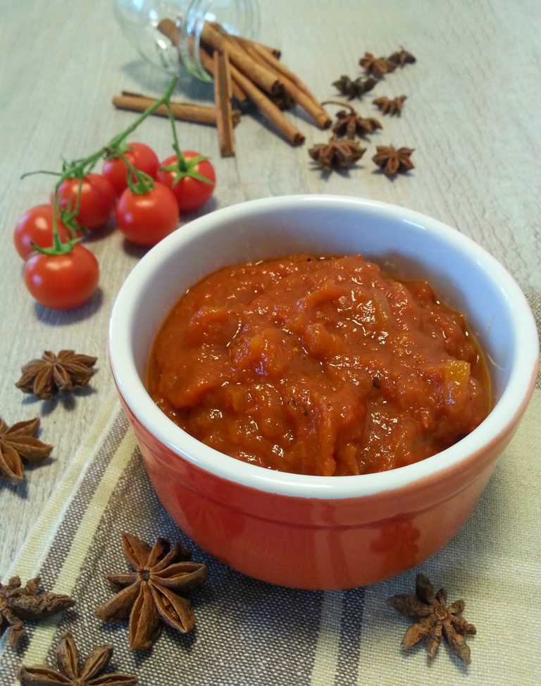 Chutney di pomodori ciliegini ricetta light