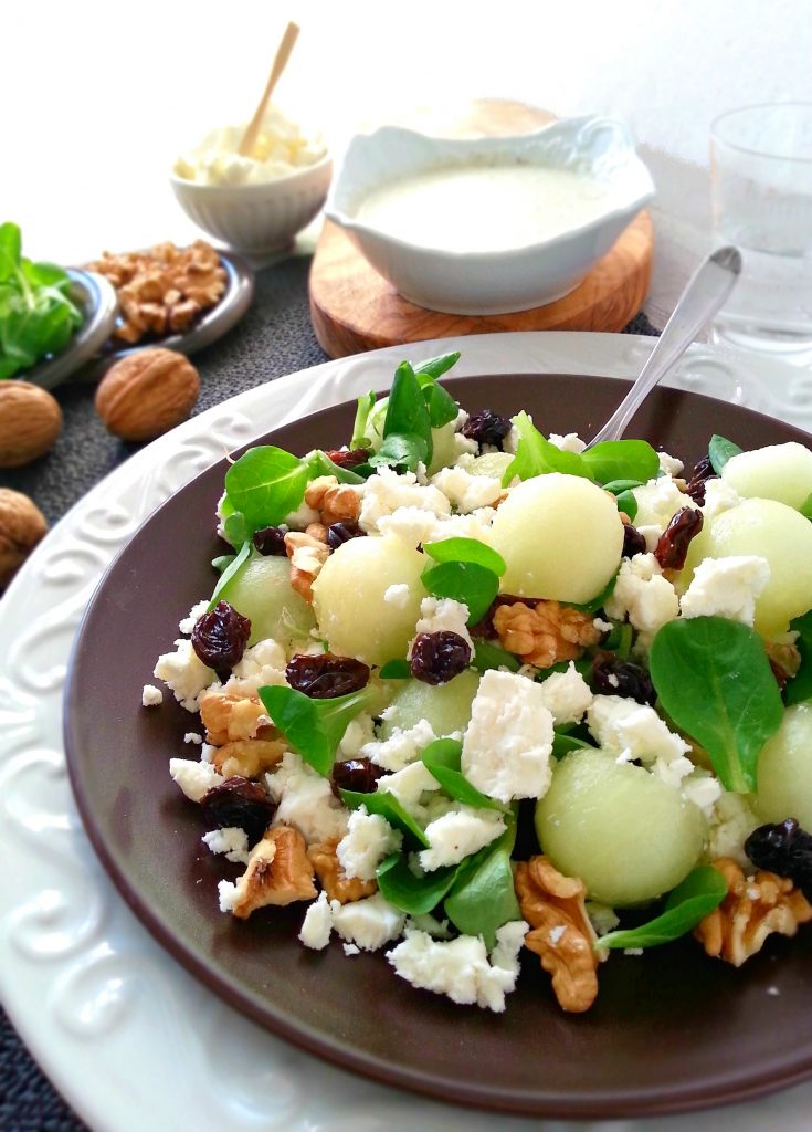 Feta salad con perle di melone bianco ricetta light