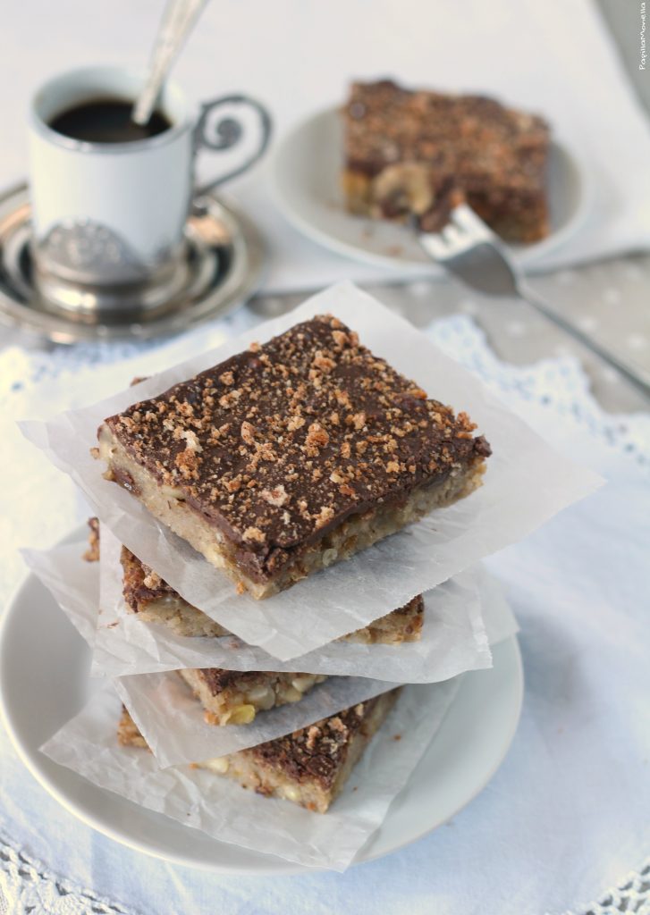 Quadrotti orzo mela e cioccolato senza grassi ricetta veloce