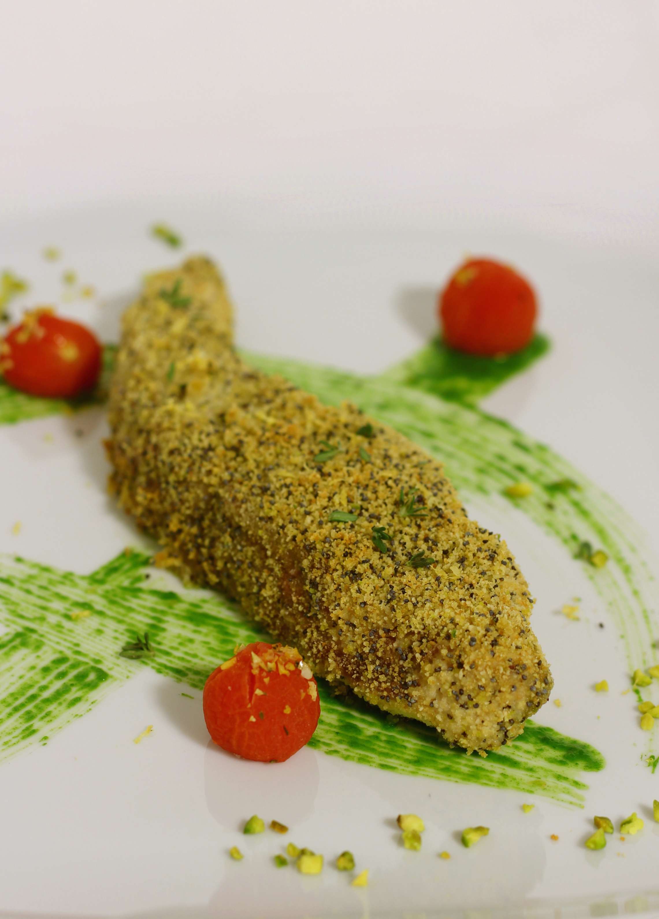 Filetto di storione al forno con papavero e pistacchio veloce