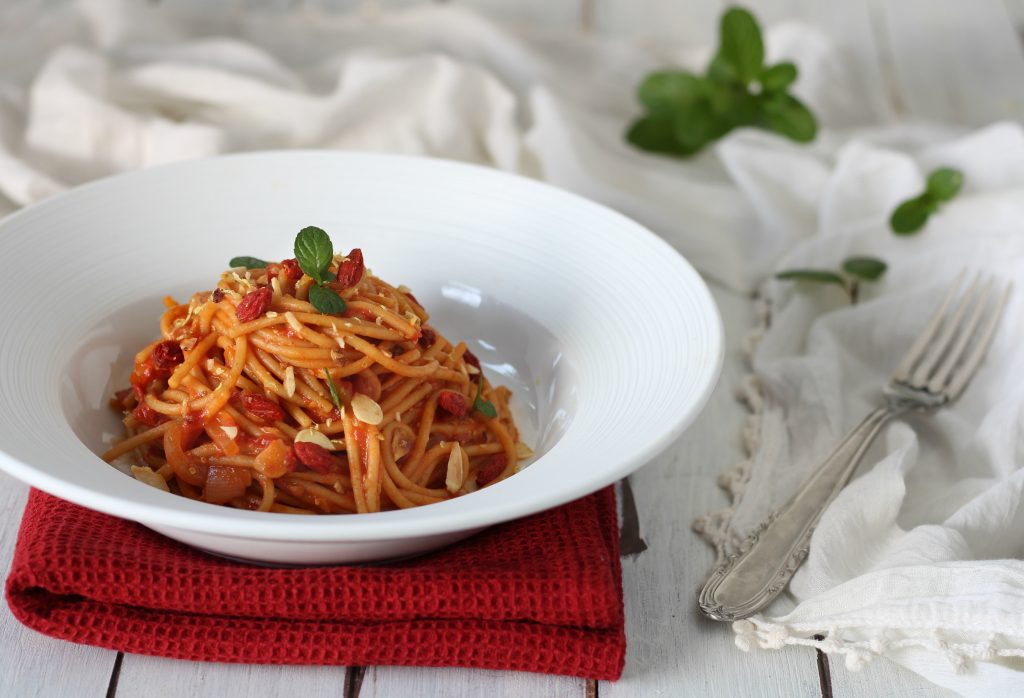 Cinque ricette con protagonista l'olio di oliva extravergine spaghetti aglio olio e peperoncino