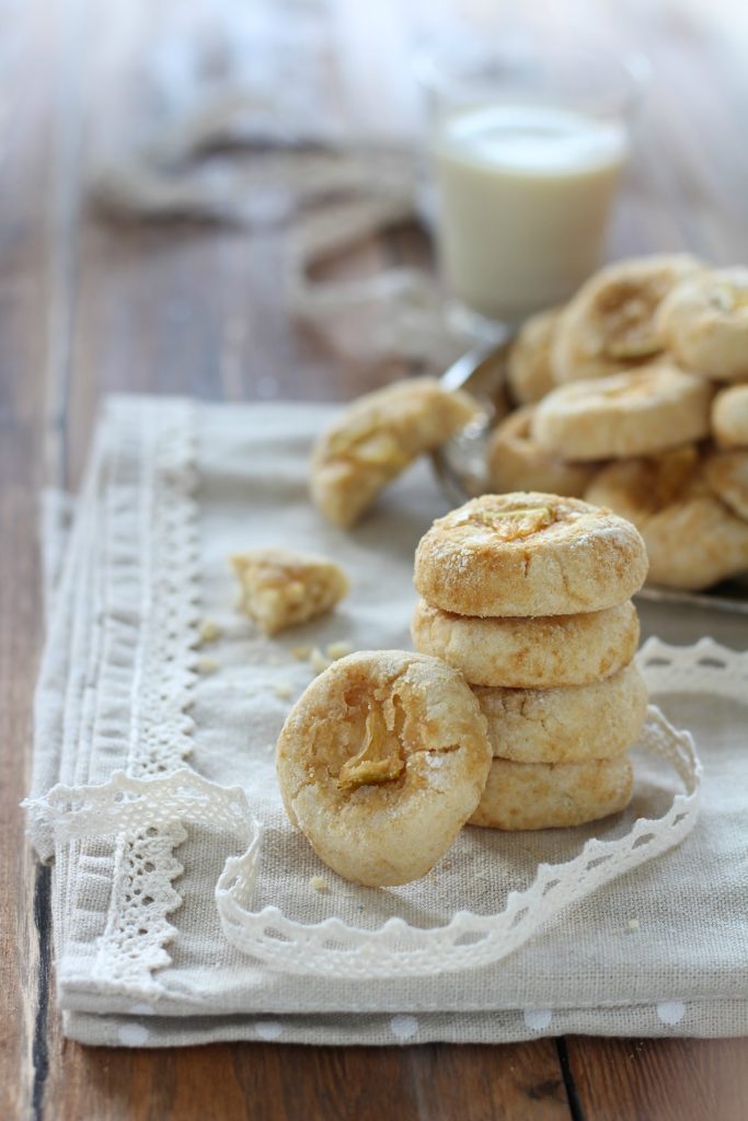 Biscotti morbidi al bergamotto fresco senzaburro