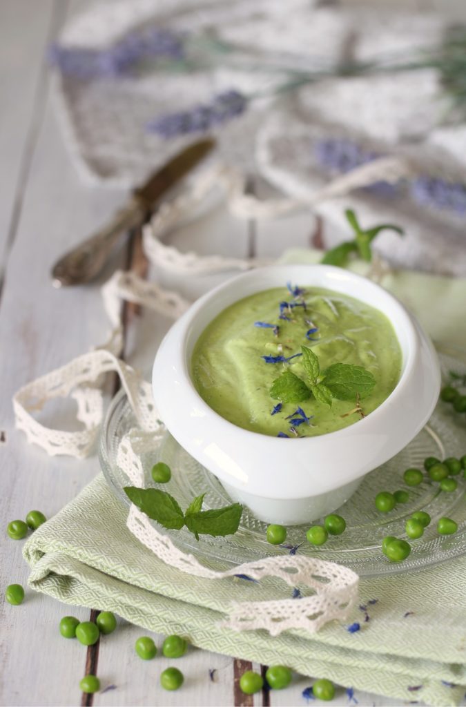 Crema di piselli allo yogurt e menta LIGHT