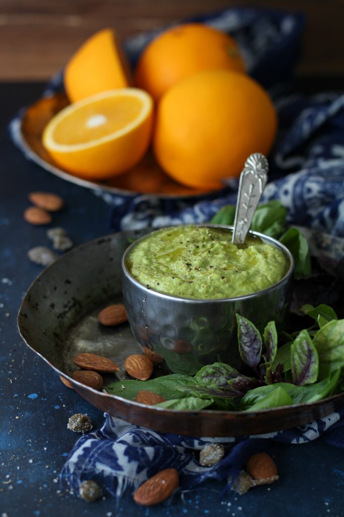 Pesto di arance capperi e mandorle ricetta facile