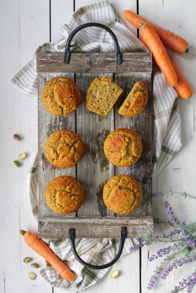 Muffin salati carote e pistacchi ricetta veloce