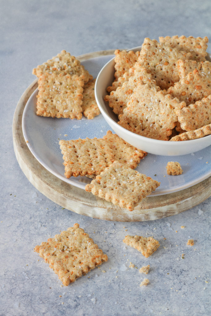 Crackers salati panna e parmigiano veloci e light