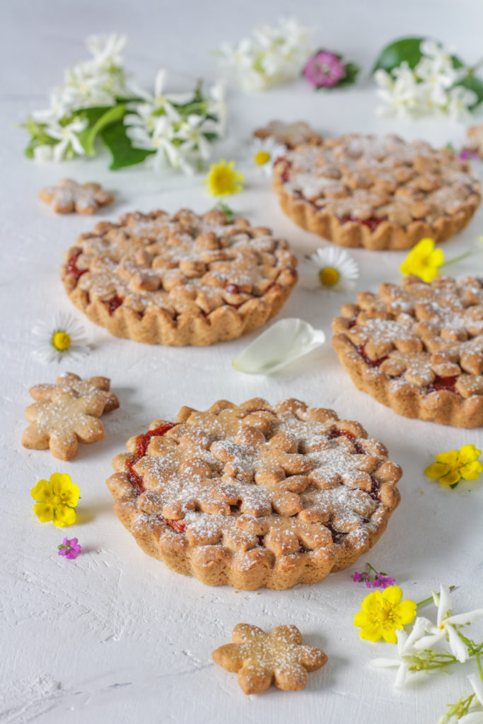 Crostatine vegan con grano saraceno senza uova senza burro