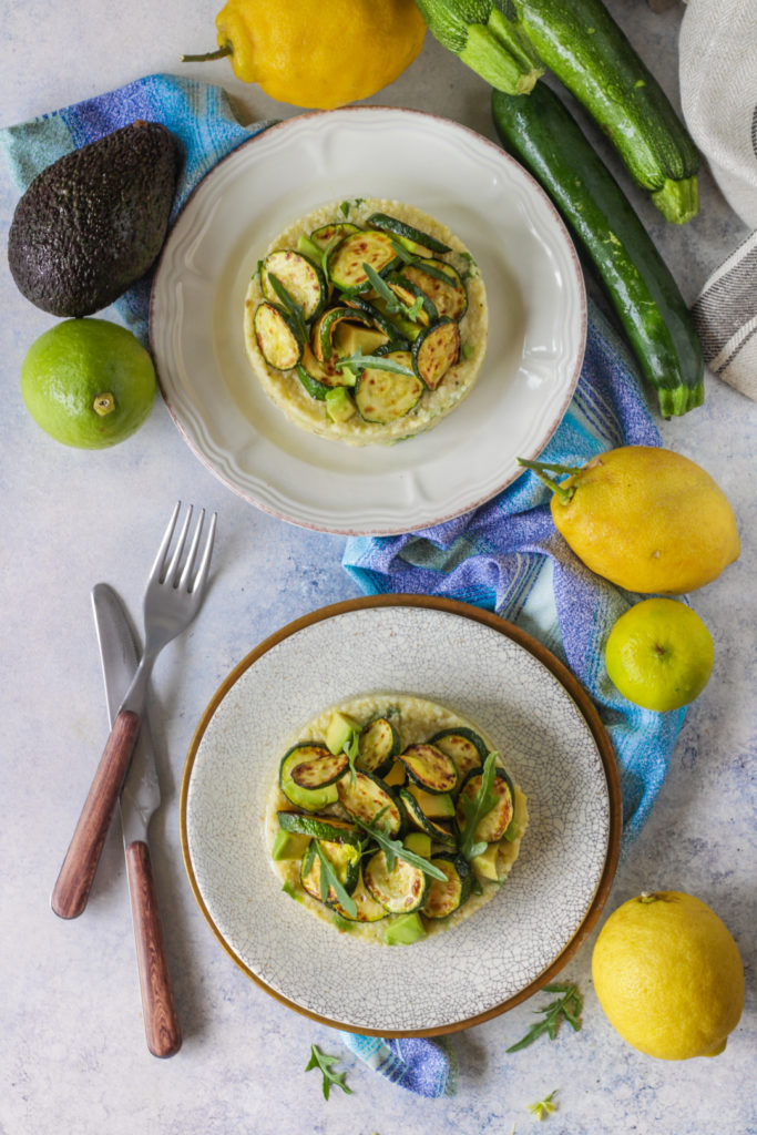 Miglio con avocado lime e zucchine grigliate ricetta salutare