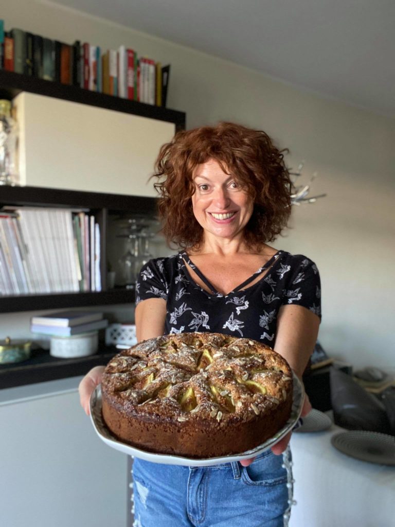 torta di fichi freschi e frullati pronta 