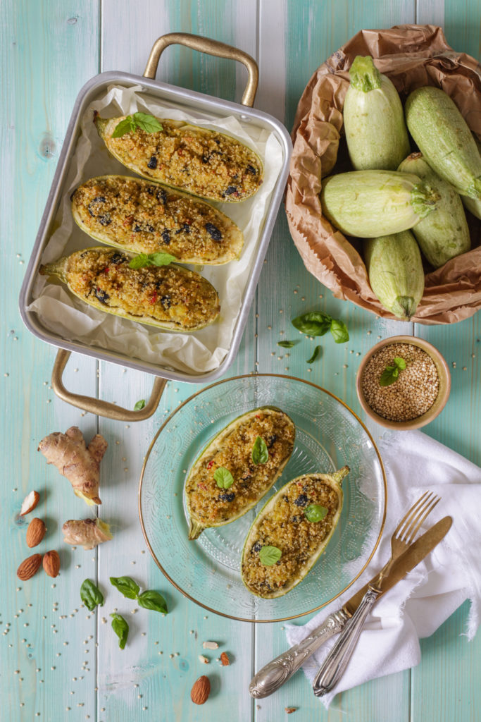 Zucchine al forno ripiene con quinoa ricetta facile