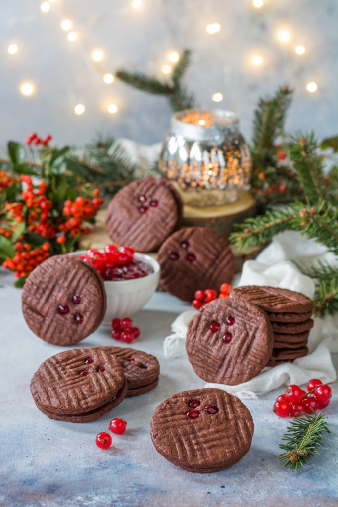 Biscotti facili e veloci cacao e ribes