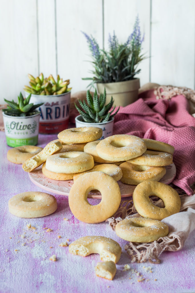 Biscotti donuts da inzuppo semplici e gustosi