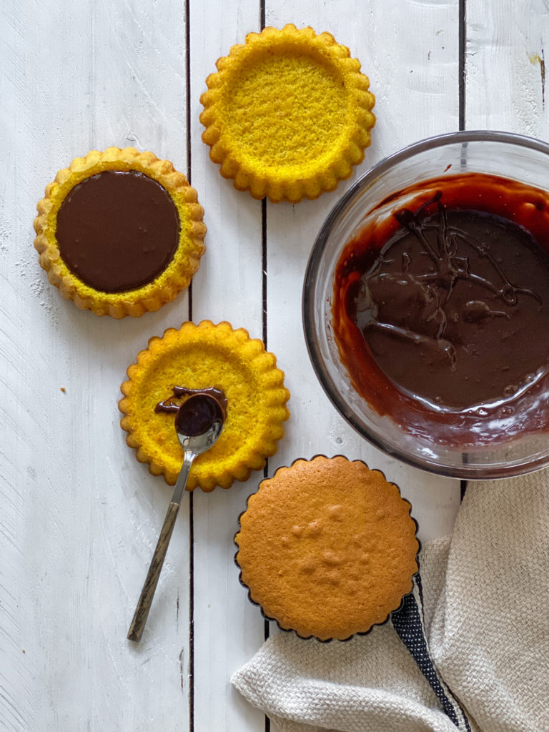 Crostatine morbide zafferano e nocciolata come prepararle