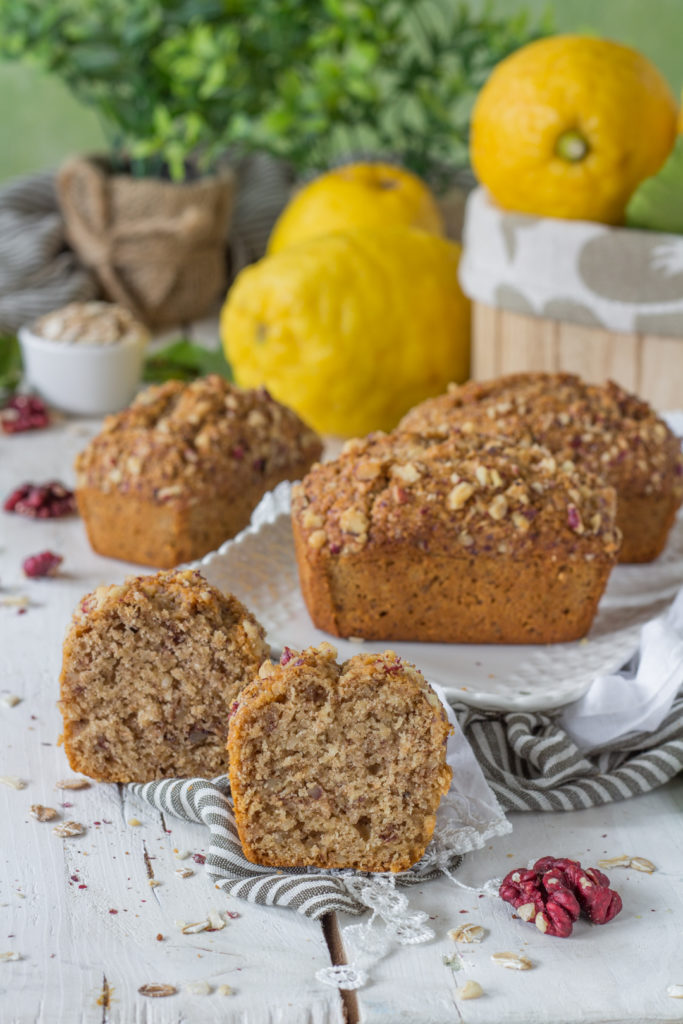 Vegan plumcake noci avena e marmellata limoni