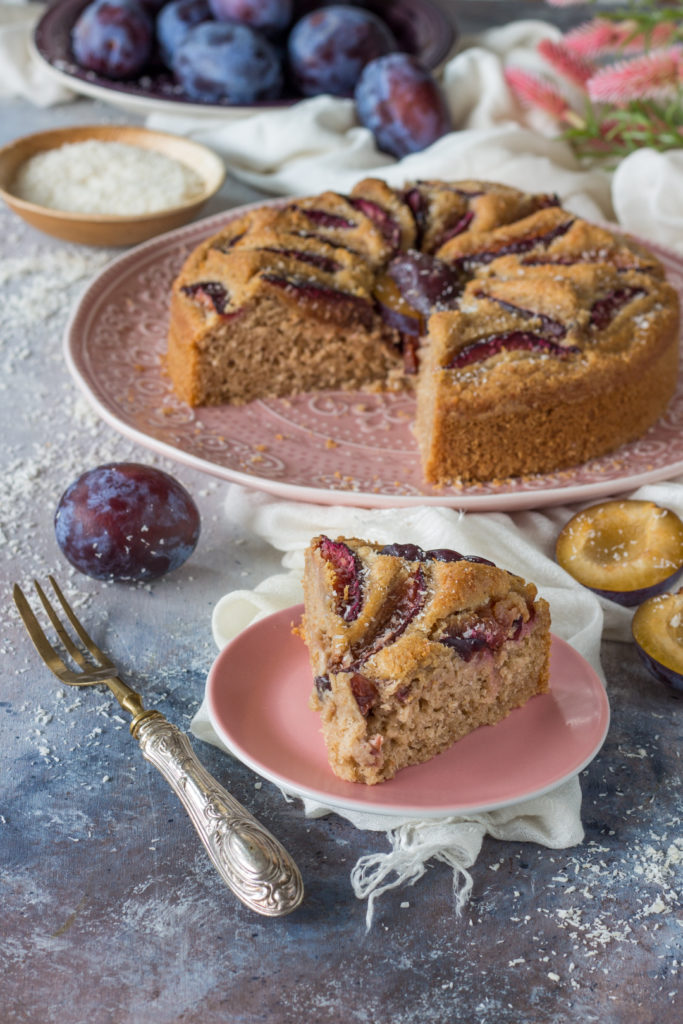 Torta vegan cocco e susine facile e veloce