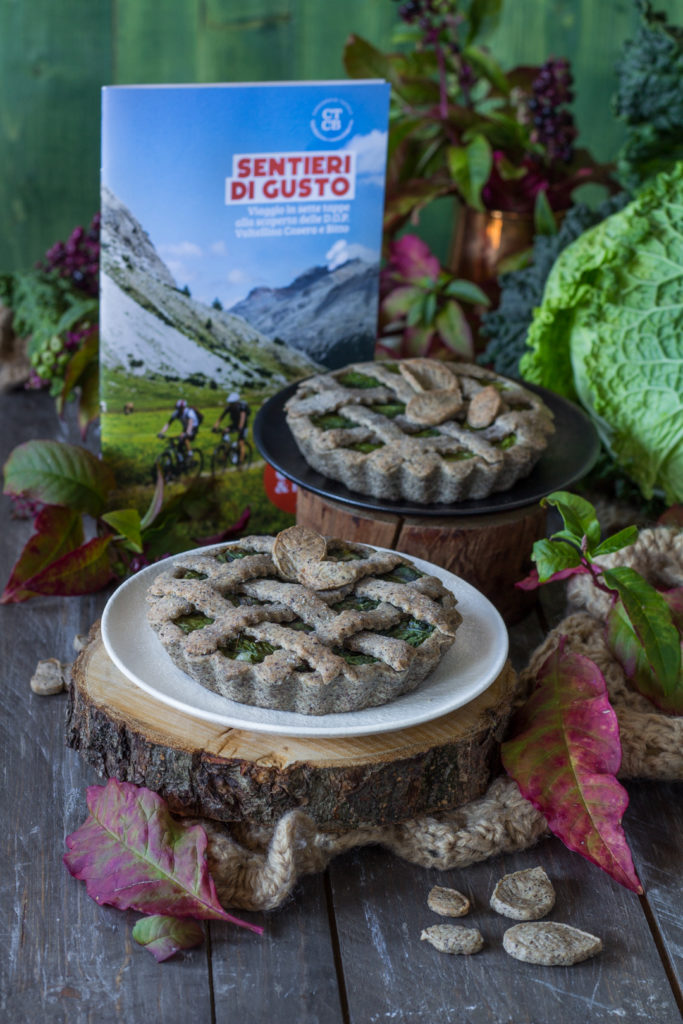 Crostatine salate con bitto patate e verza i sentieri del gusto valtellina casera e bitto dop