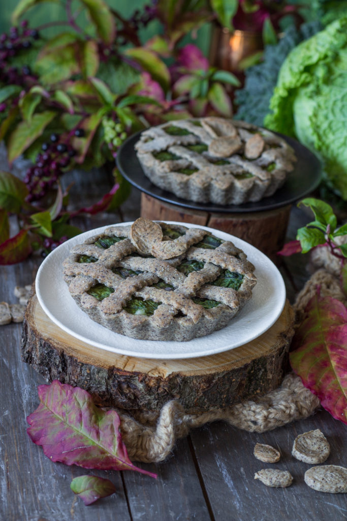 Crostatine salate con bitto patate e verza