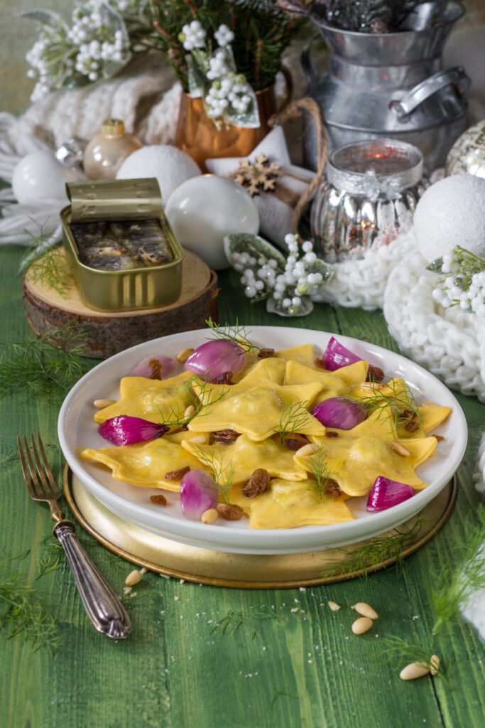 Ravioli a stella con sardine in agrodolce