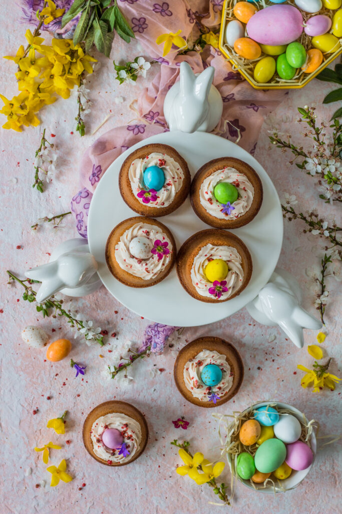 TORTINE ALLA PANNA PER PASQUA E PASQUETTA