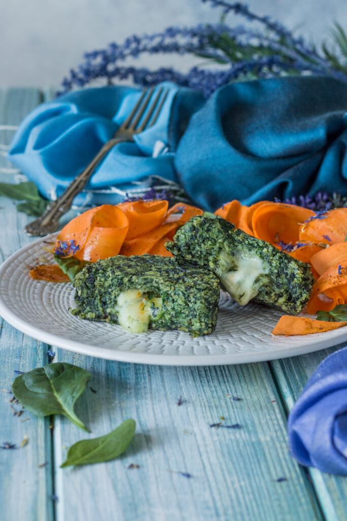 Burger di spinaci con cuore filante vegetariani