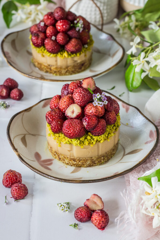 Cheesecake vegan con fragola profumata di Tortona