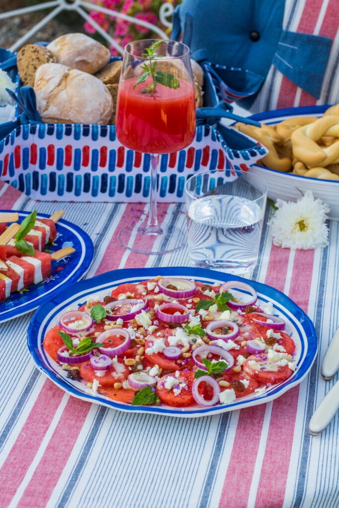 Carpaccio di anguria con feta pinoli e lime