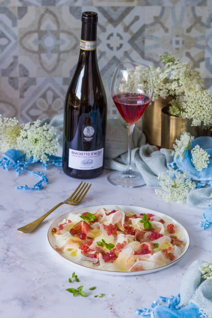 CARPACCIO DI MELONE CON CAVIALE DI BRACHETTO