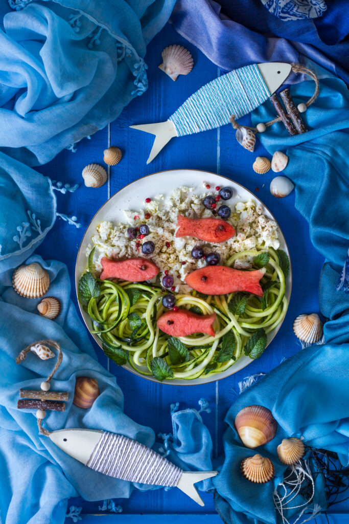 Insalata estiva di zucchine feta e anguria