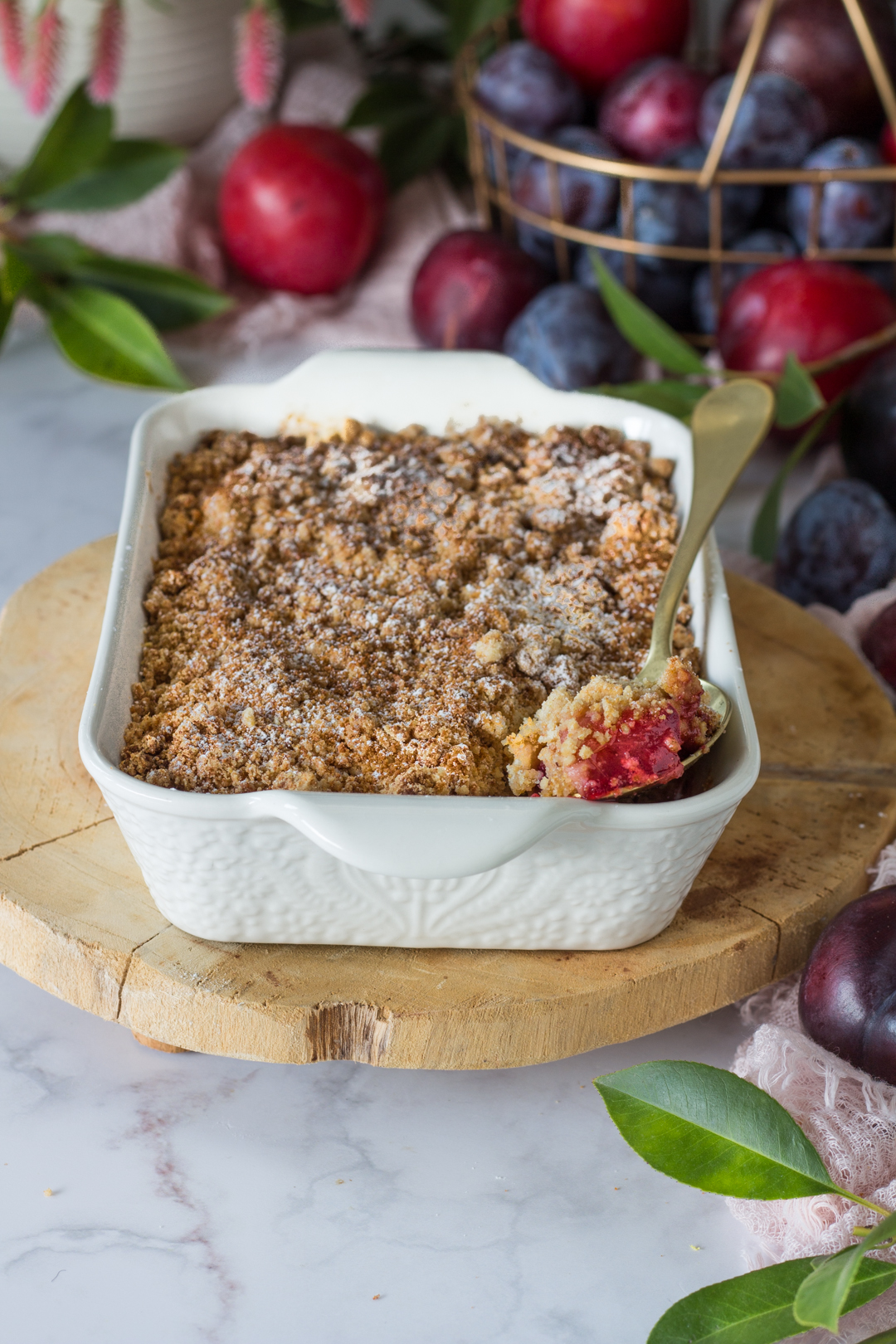 Crumble di prugne senza burro e uova - Leggero profumato e supergoloso!
