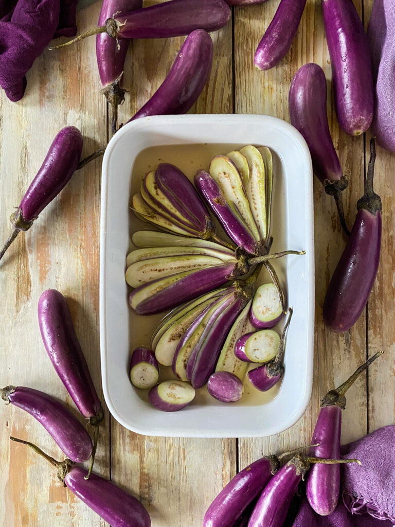 come mantenere il colore delle melanzane