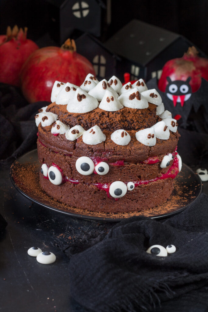 Torta veg di Halloween con cioccolato e melagrana Fackelmann