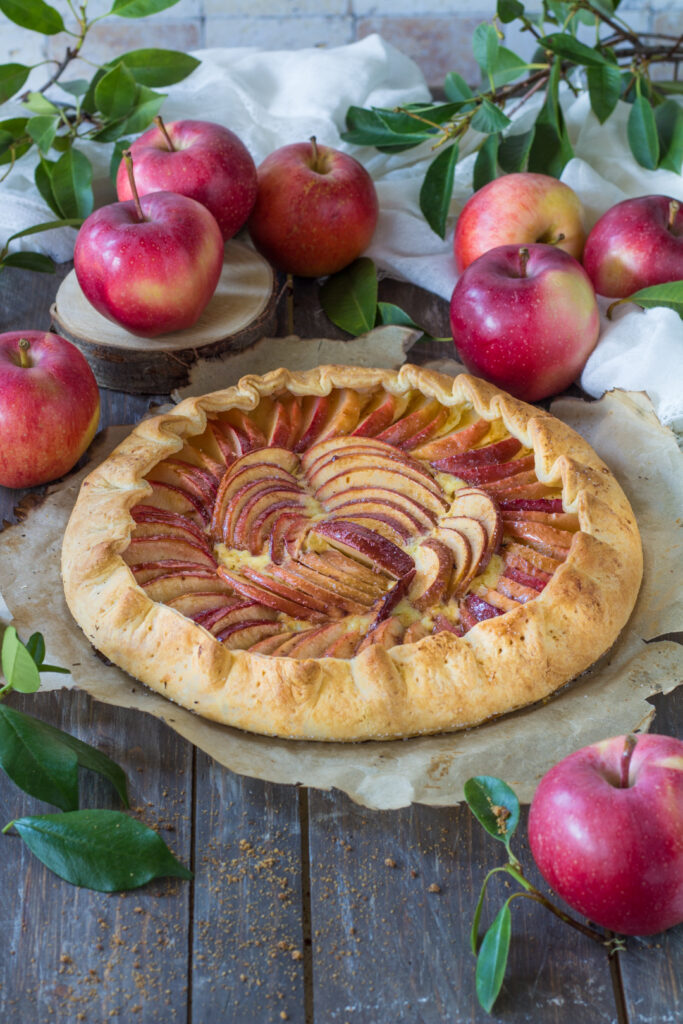 Galette alle mele e formaggio spalmabile