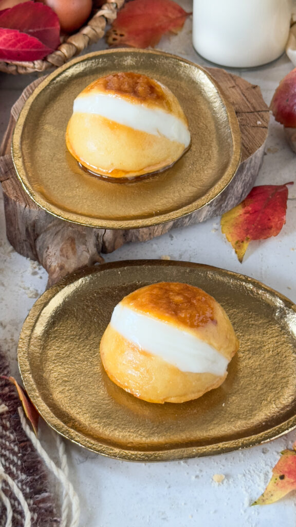 Budino pane e latte con crema di latte