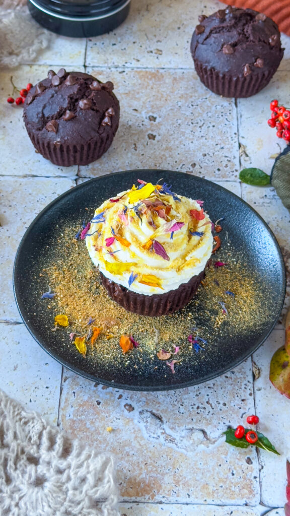 Muffin veg ai datteri e cioccolato senza zuccheri raffinati