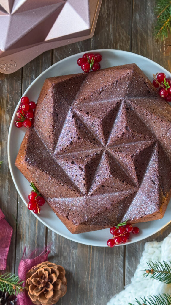 Torta di Natale senza zuccheri raffinati e senza grassi
