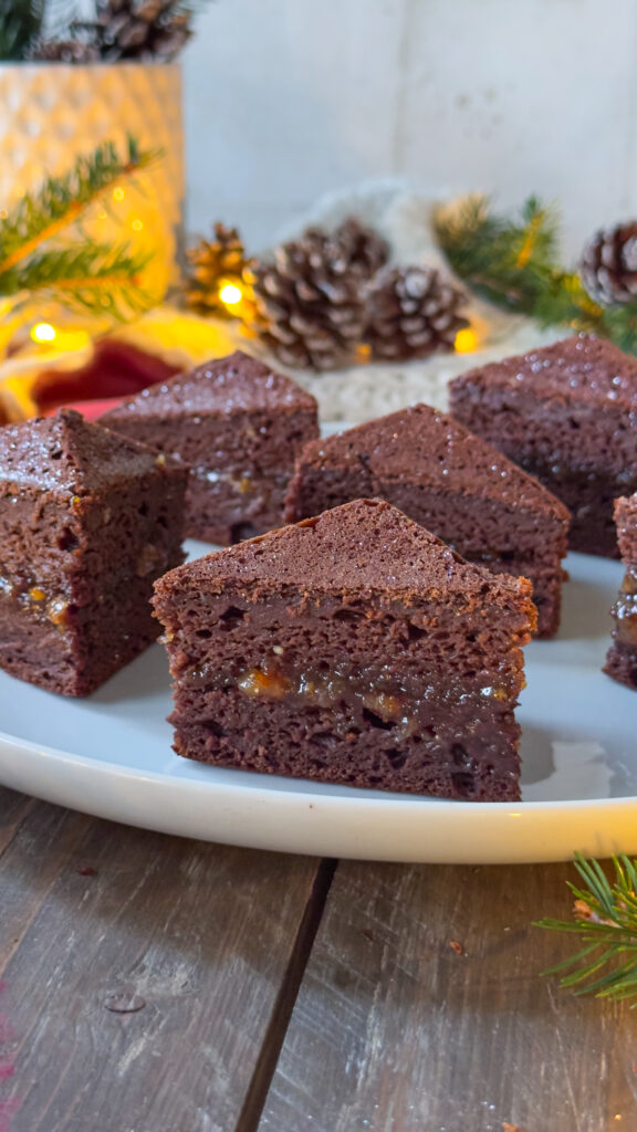 torta al cioccolato vegana con marmellata
