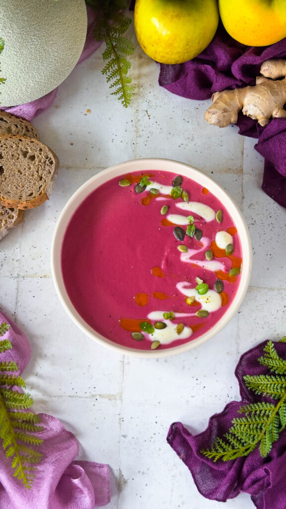 vellutata cremosa vegana barbabietola mele