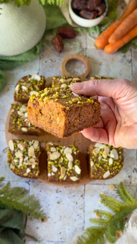Brownies di carote senza zucchero vegan 